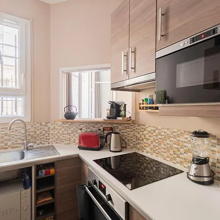 Guestready - Cozy Central Apt - Gobelins * Parijs