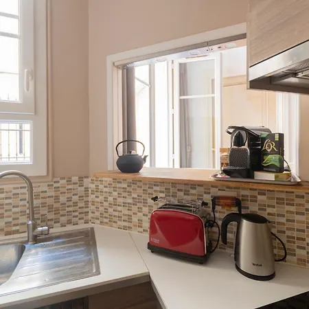 Guestready - Cozy Central Apt - Gobelins *